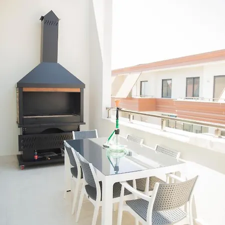 Yekta Kingdom Trade Centre Duplex With Sea View